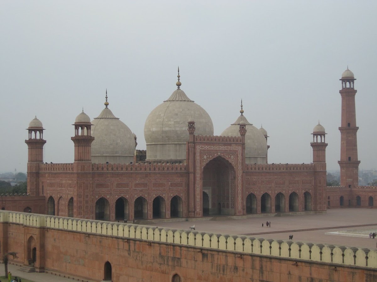De Badshahi-moskee in Lahore
