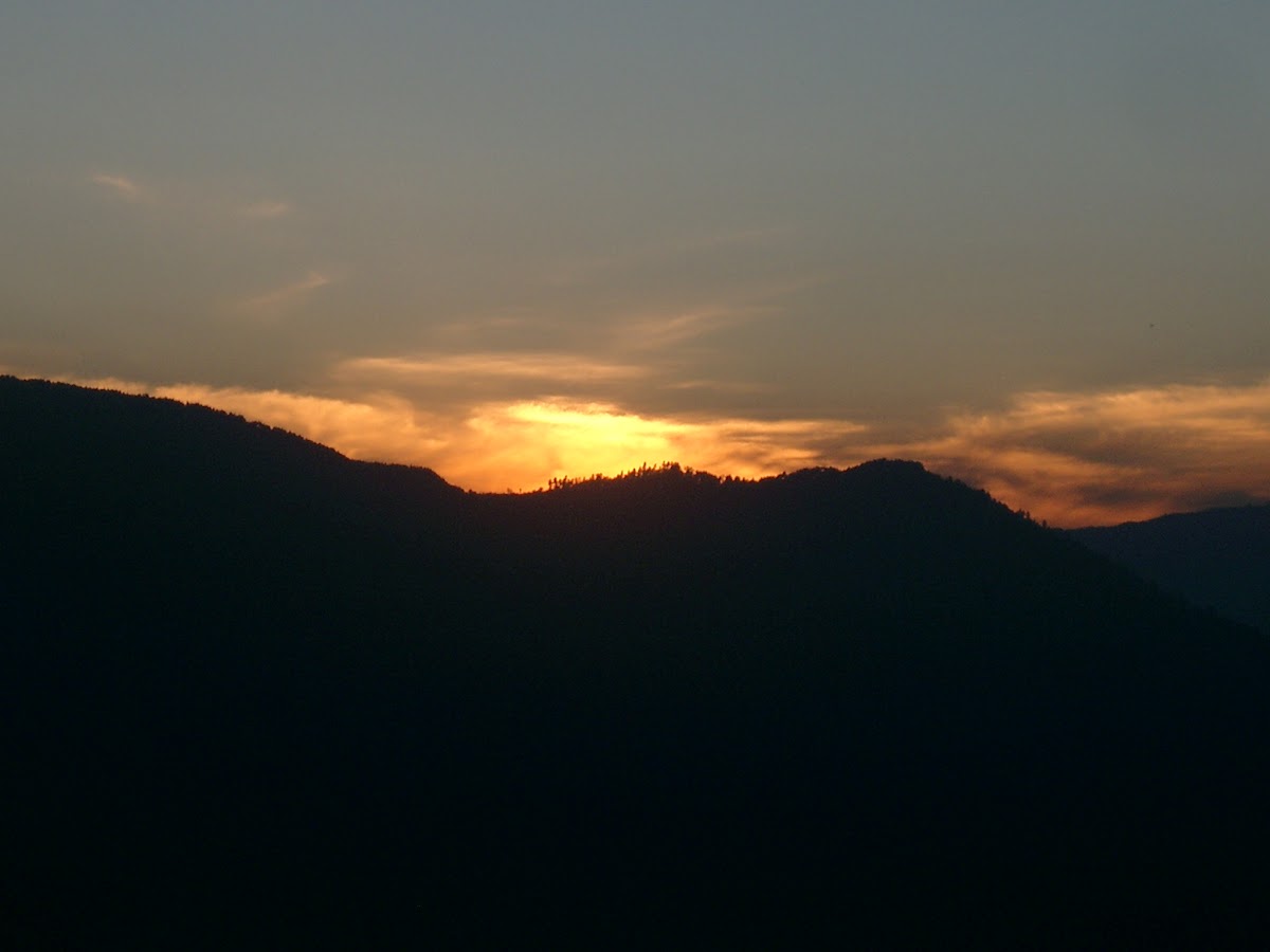 Zonsondergang over de bergketens, gezien vanuit Darjeeling